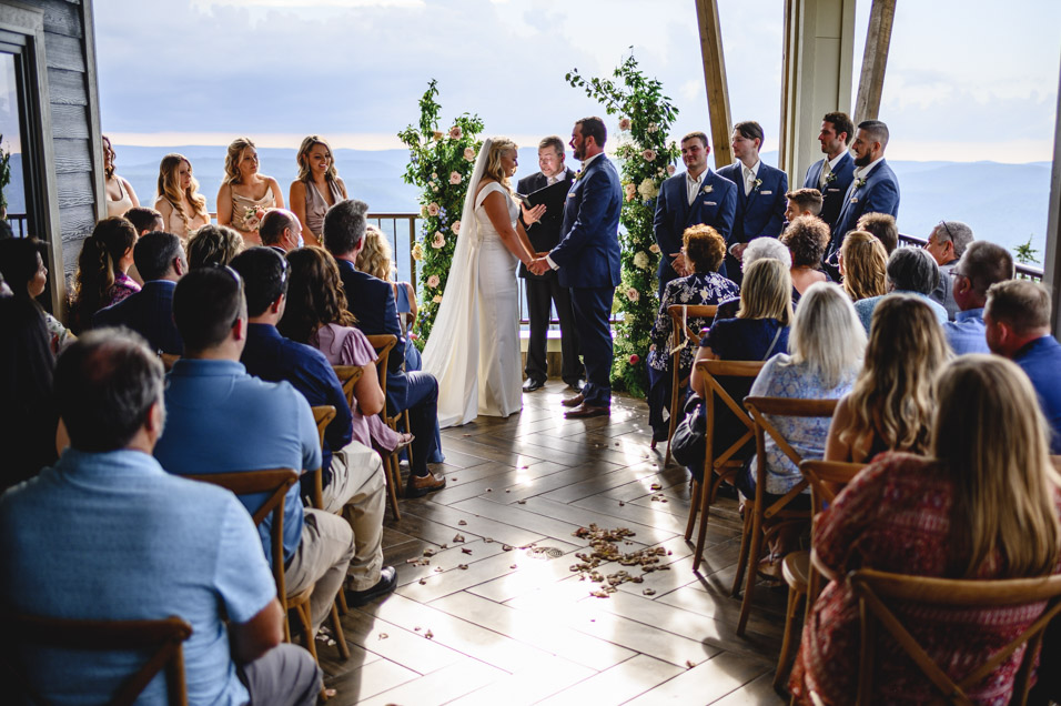 Corduroy Inn & Lodge Wedding Ceremony